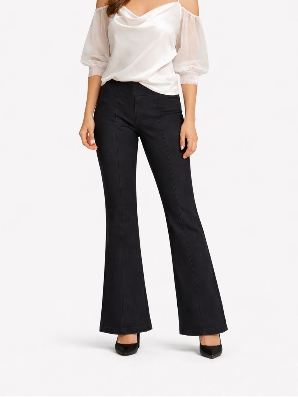 COTTON BLEND Pants By No Boundries. EUC.